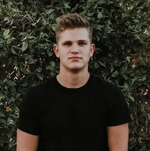 Meet your Posher, Joshua